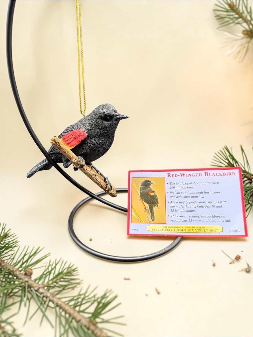 Danbury Mint RED WINGED BLACKBIRD Songbird Christmas Collection Ornament Bird